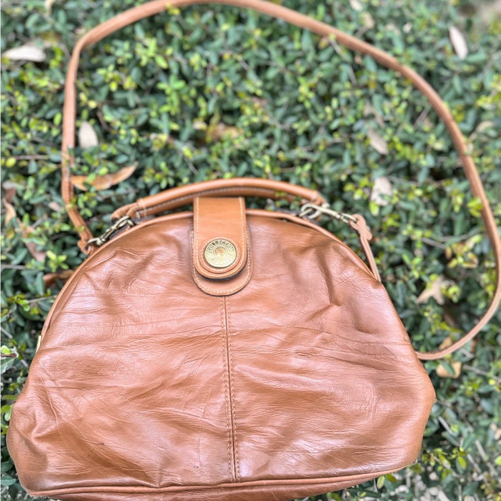 Vintage Elegant Tan Leather Women's Bag
